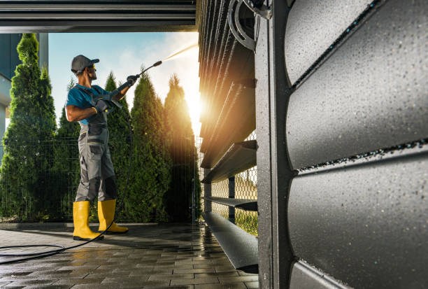Best Soft Washing for Delicate Surfaces in Crompond, NY